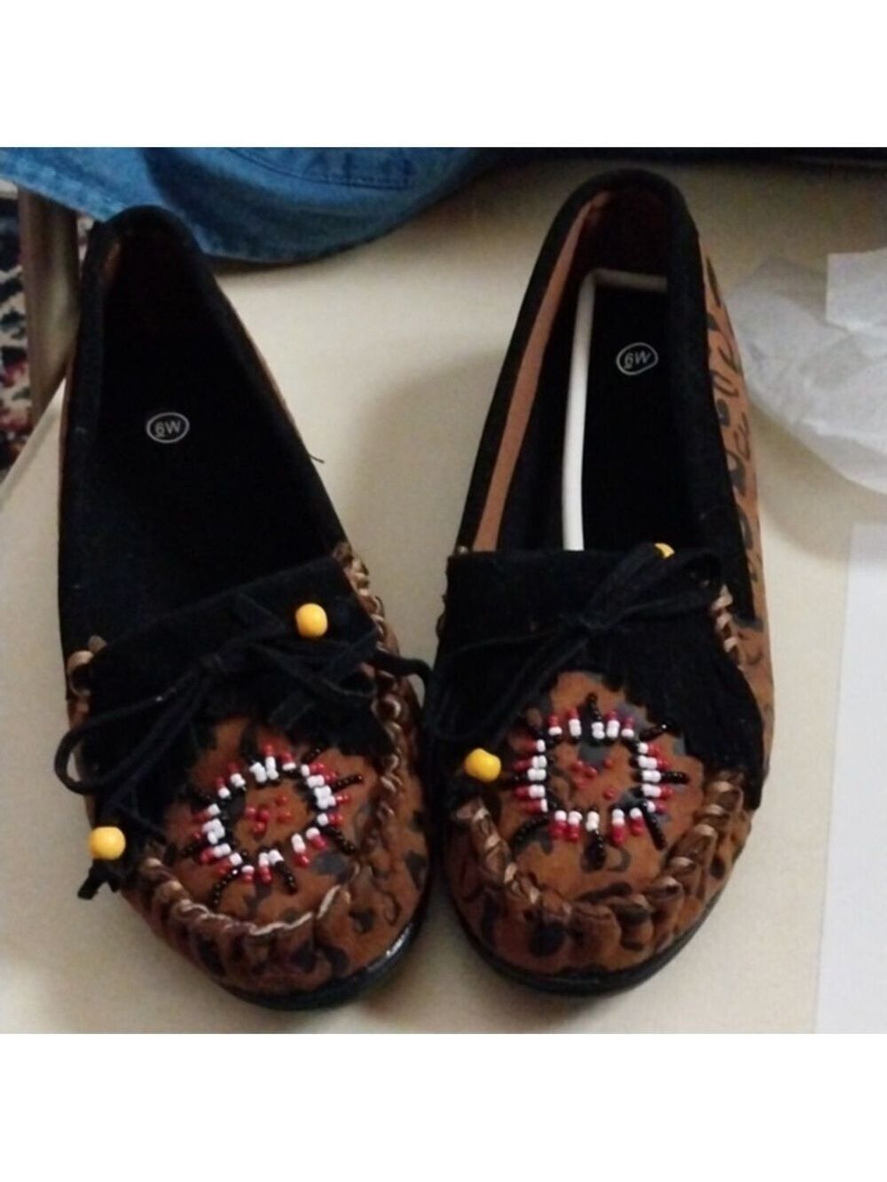 Women Moccasin Shoes  NWOT  Size 6W